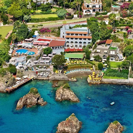 ストランド デルフィニ イスキア島