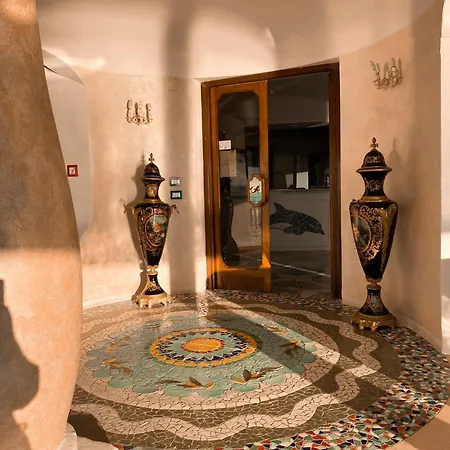 Delfini Hotell