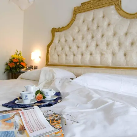Hotell Delfini Ischia