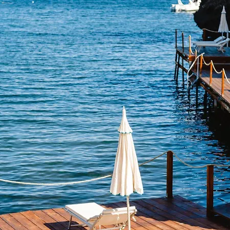 Delfini Hotell